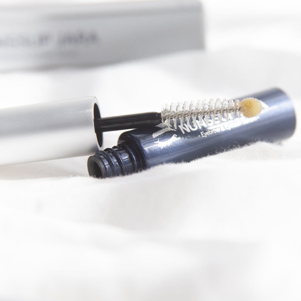 Eyebrow&Eyelash Serum/NUNSSUP JARA/まつげ美容液を使ったクチコミ(2枚目)