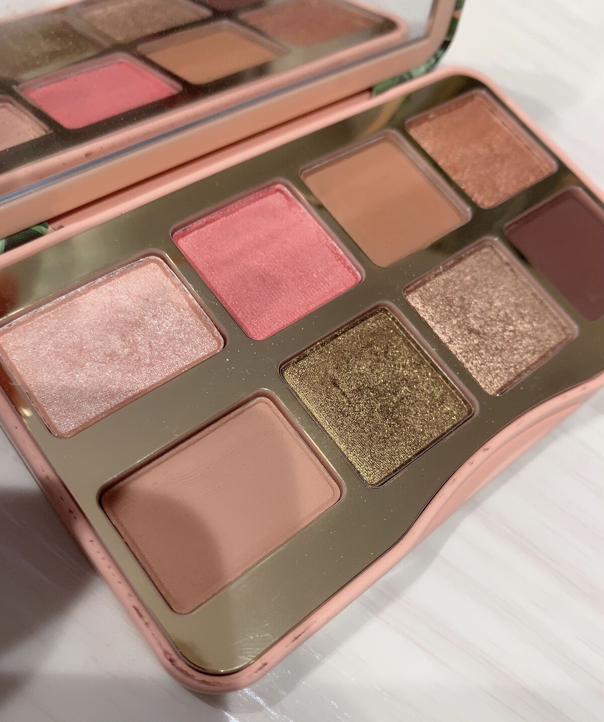 シェイク ユア パーム パームズ ミニ アイシャドウ パレット/Too Faced/アイシャドウパレットを使ったクチコミ（2枚目）