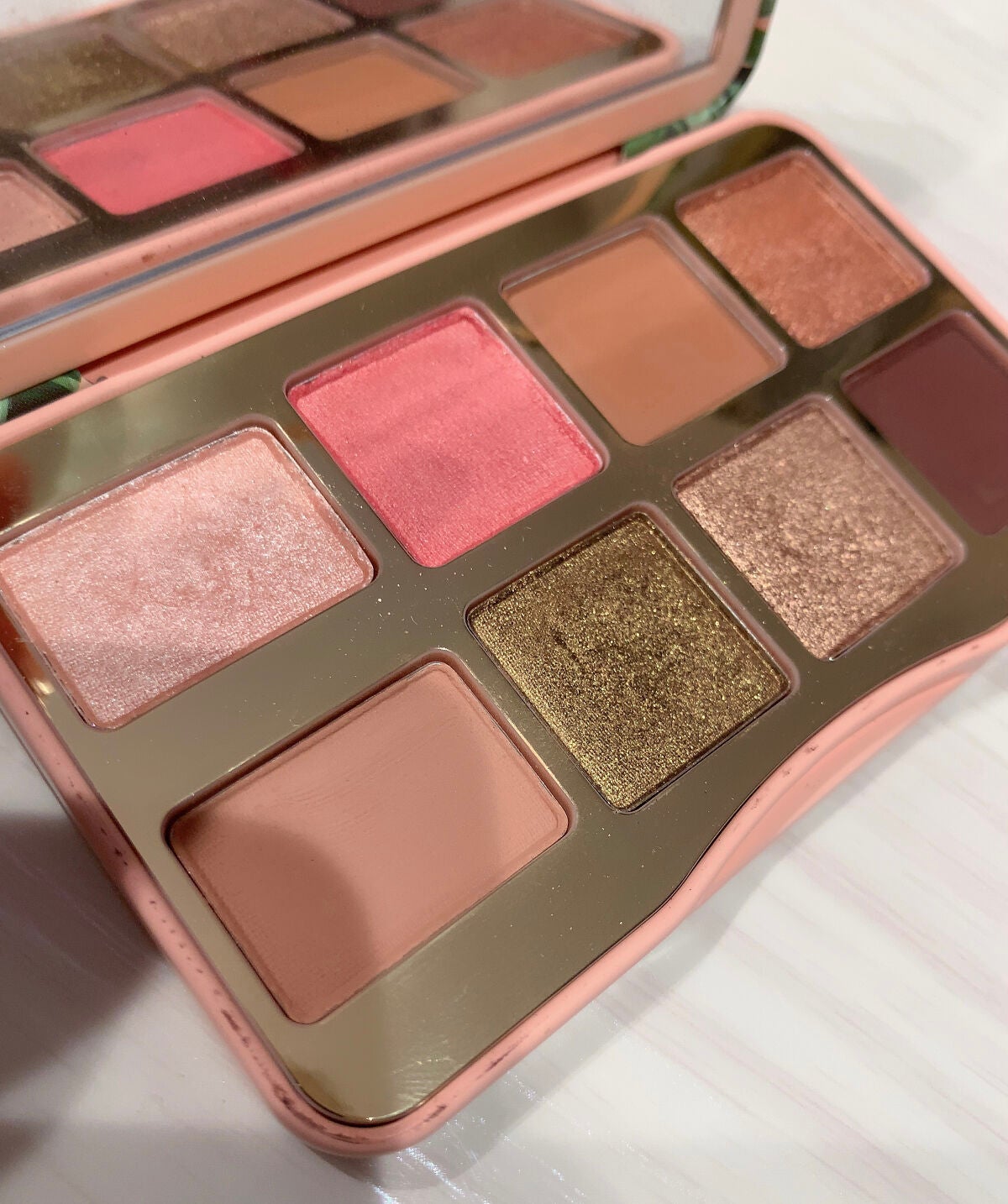 シェイク ユア パーム パームズ ミニ アイシャドウ パレット/Too Faced/アイシャドウパレットを使ったクチコミ(2枚目)