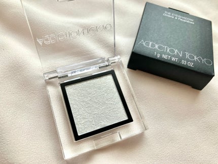 アディクション ザ アイシャドウ プリズム 001PR Happy Tears/ADDICTION/単色アイシャドウを使ったクチコミ(2枚目)