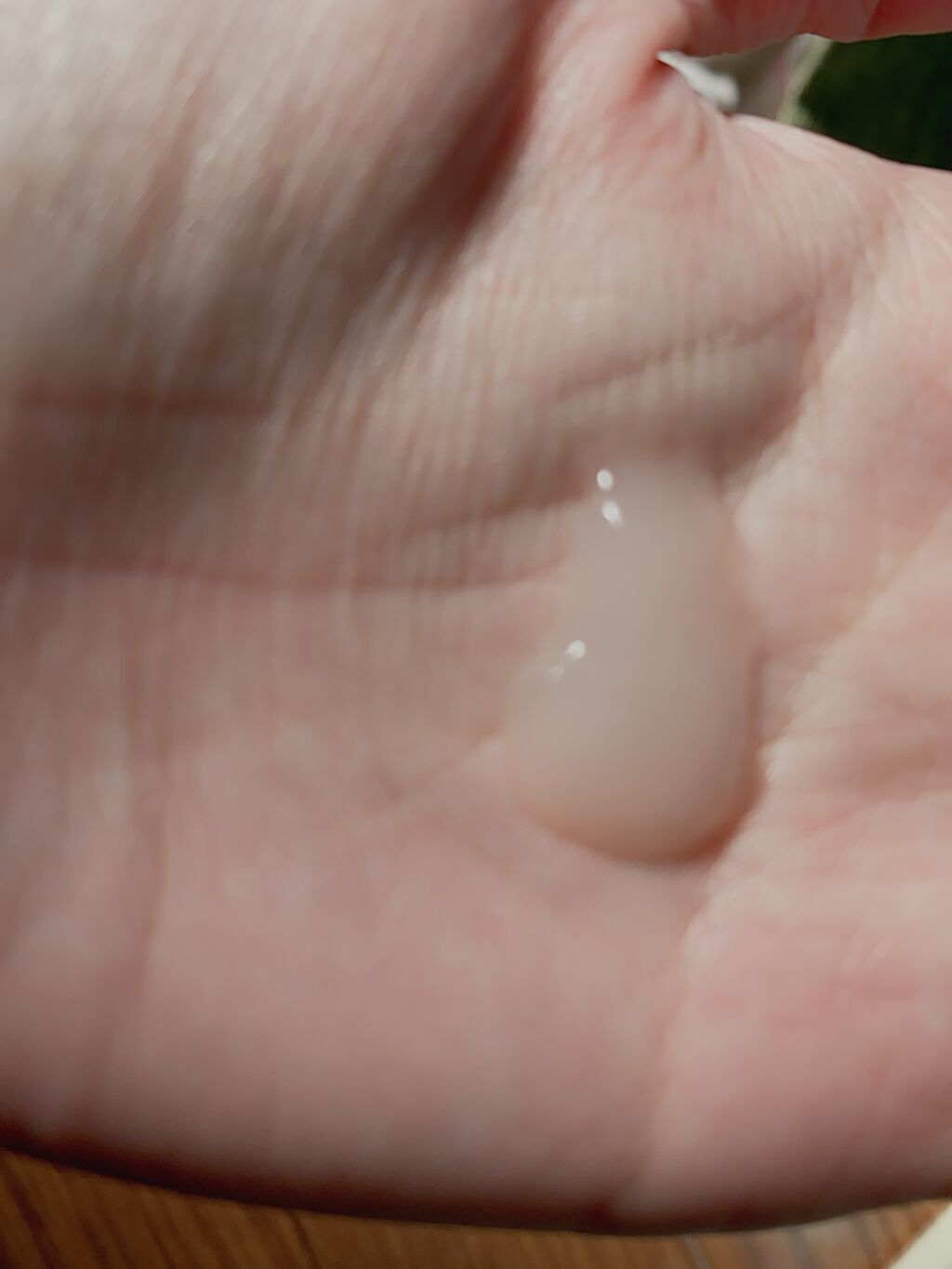 ボタニカルホールドジェル/ザ・プロダクト/ヘアジェルを使ったクチコミ（3枚目）