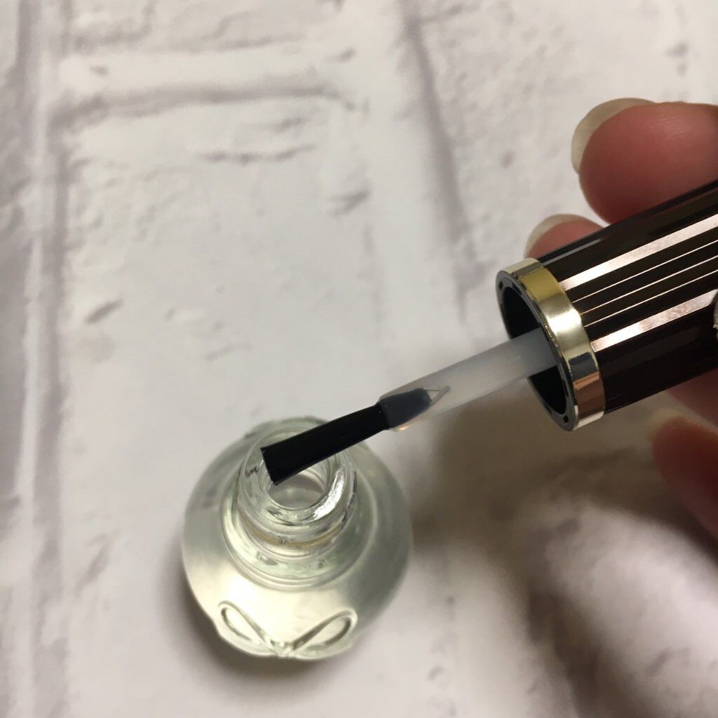 スピーディ トップコートR/シュガードール/ネイルトップコートを使ったクチコミ（3枚目）