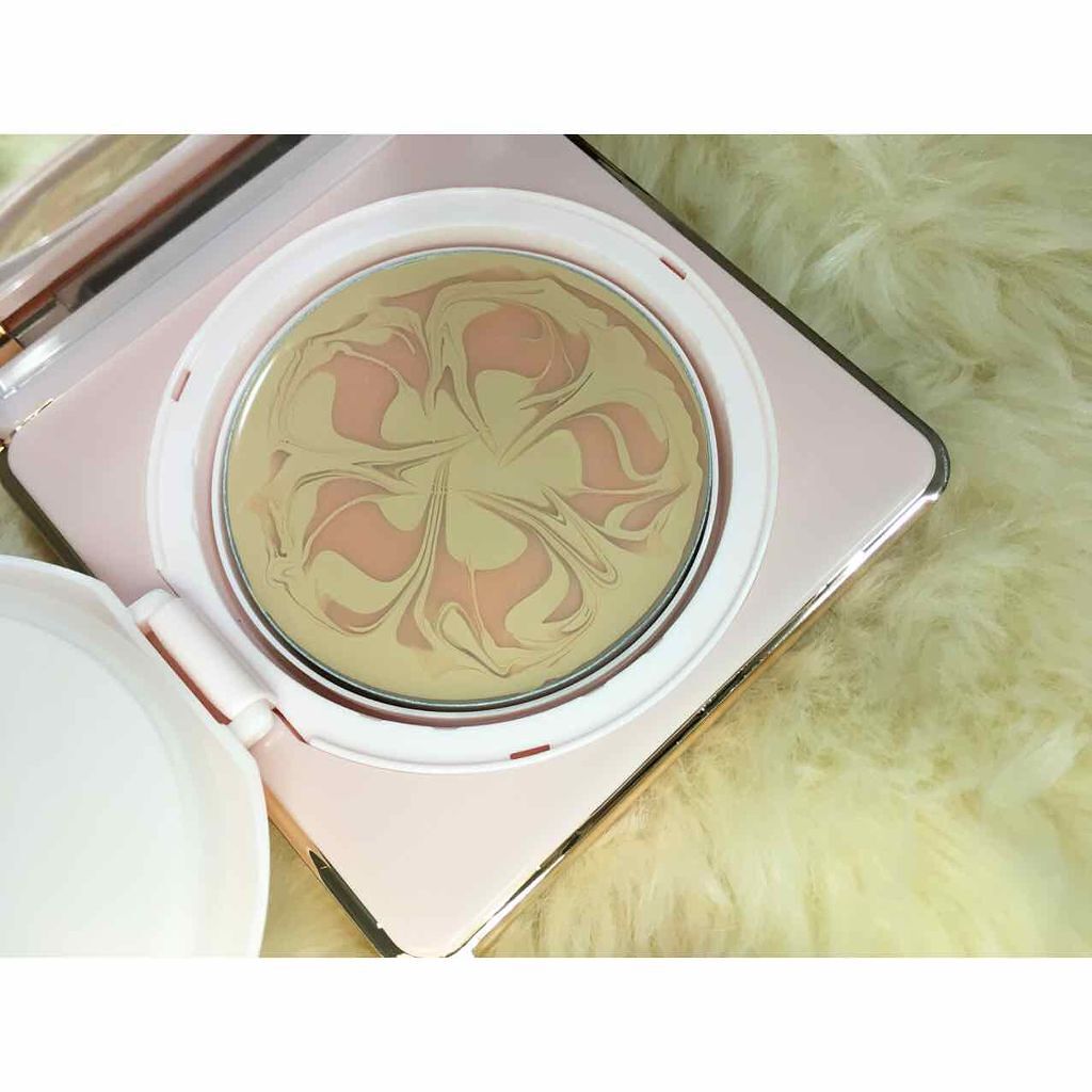 ピンクピーチマーブルパクト/VAVI MELLO/クリーム・エマルジョンファンデーションを使ったクチコミ（2枚目）