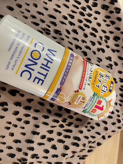 ありさ on LIPS 「.#ホワイトコンクホワイトコンクって名前はなんとなく、聞いたこ..」(1枚目)