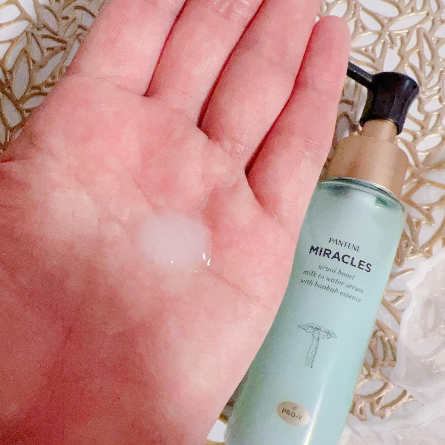ミラクルズ うるおいブーストミルクウォーターセラム/パンテーン/アウトバストリートメントを使ったクチコミ（3枚目）