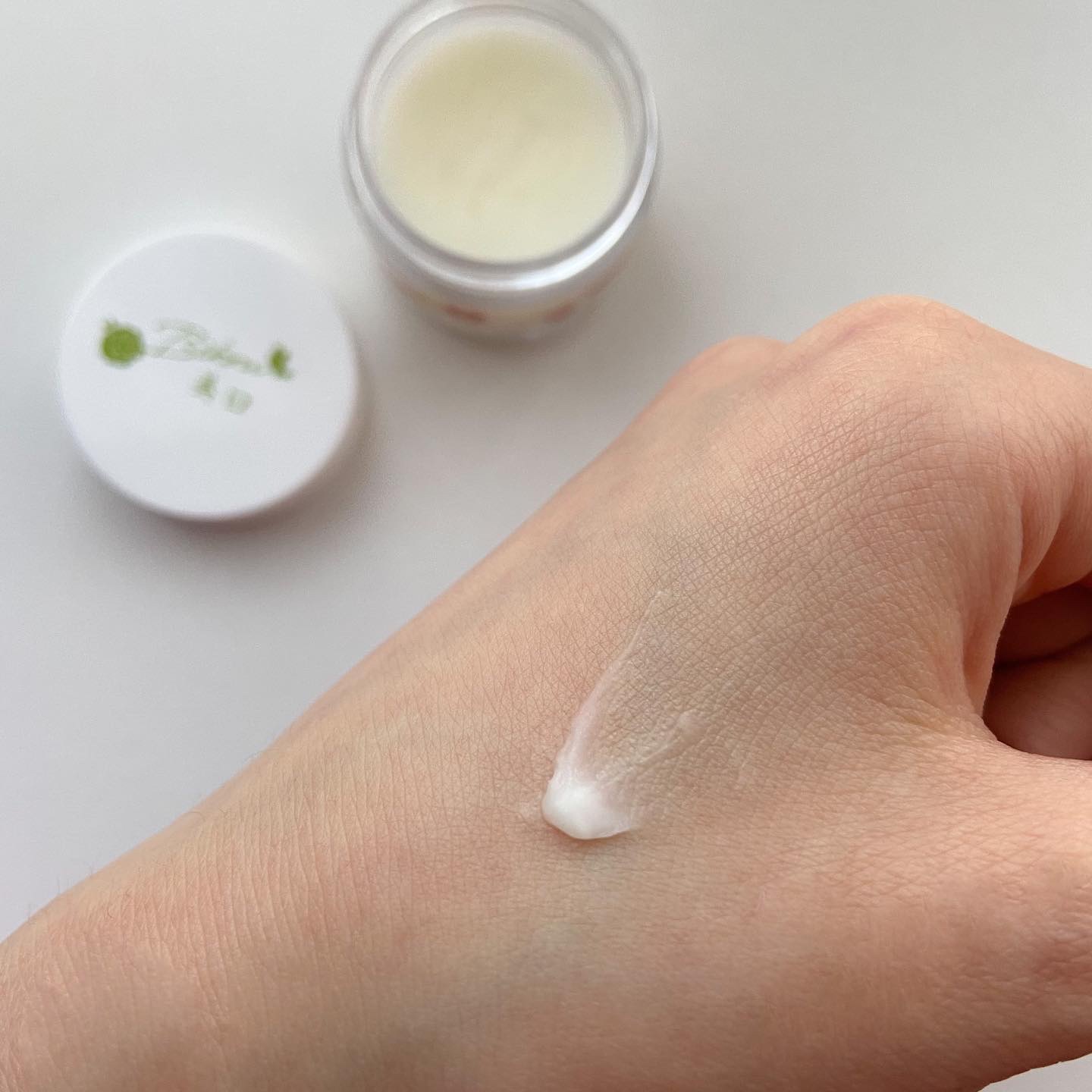 BIKOU 口元美容バームK/健康コーポレーション/リップケアを使ったクチコミ（3枚目）