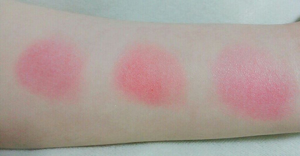 スフレチーク Souffle/DAISO/ジェル・クリームチークを使ったクチコミ（3枚目）