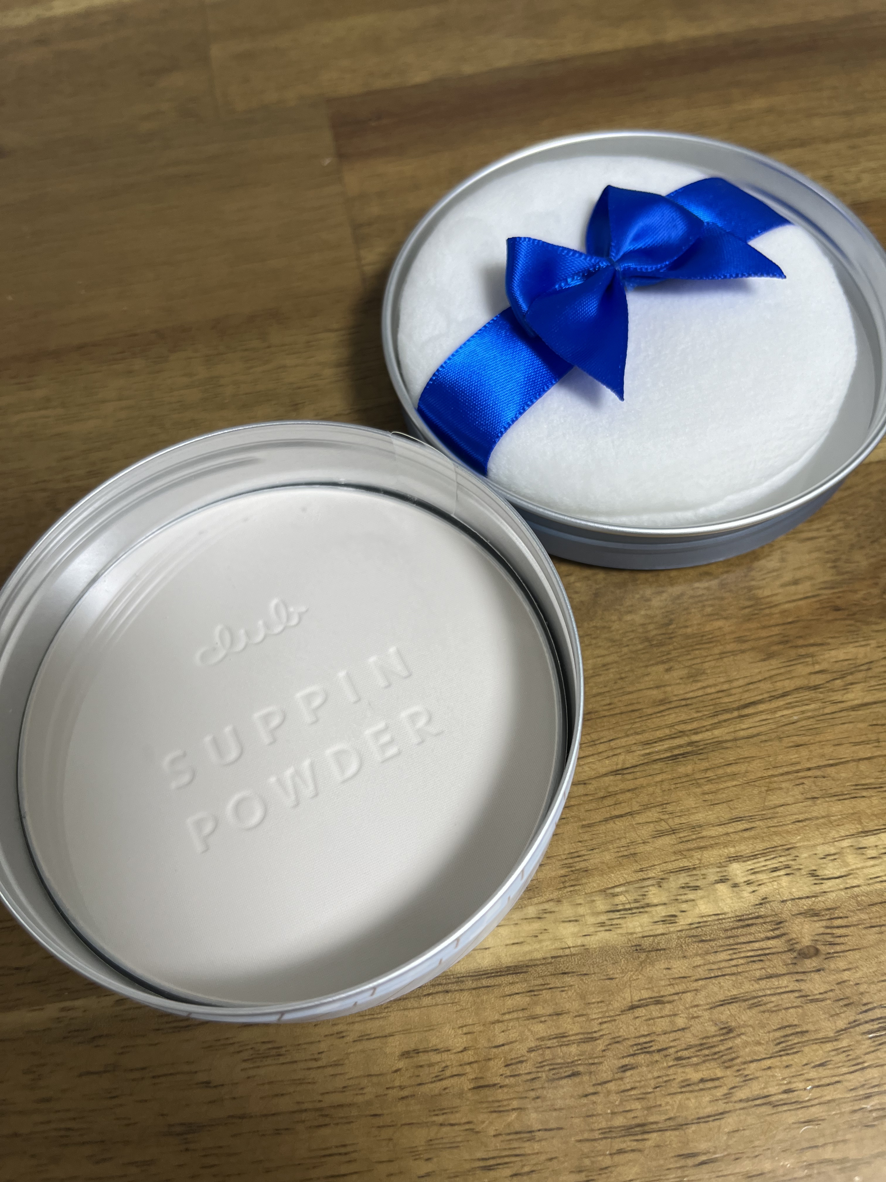 すっぴん ホワイトニングパウダーA/クラブ/プレストパウダーを使ったクチコミ（3枚目）