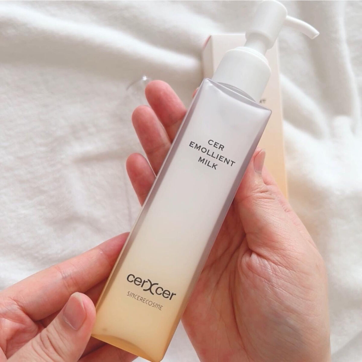 エモリエントミルク /cerXcer/乳液を使ったクチコミ（2枚目）