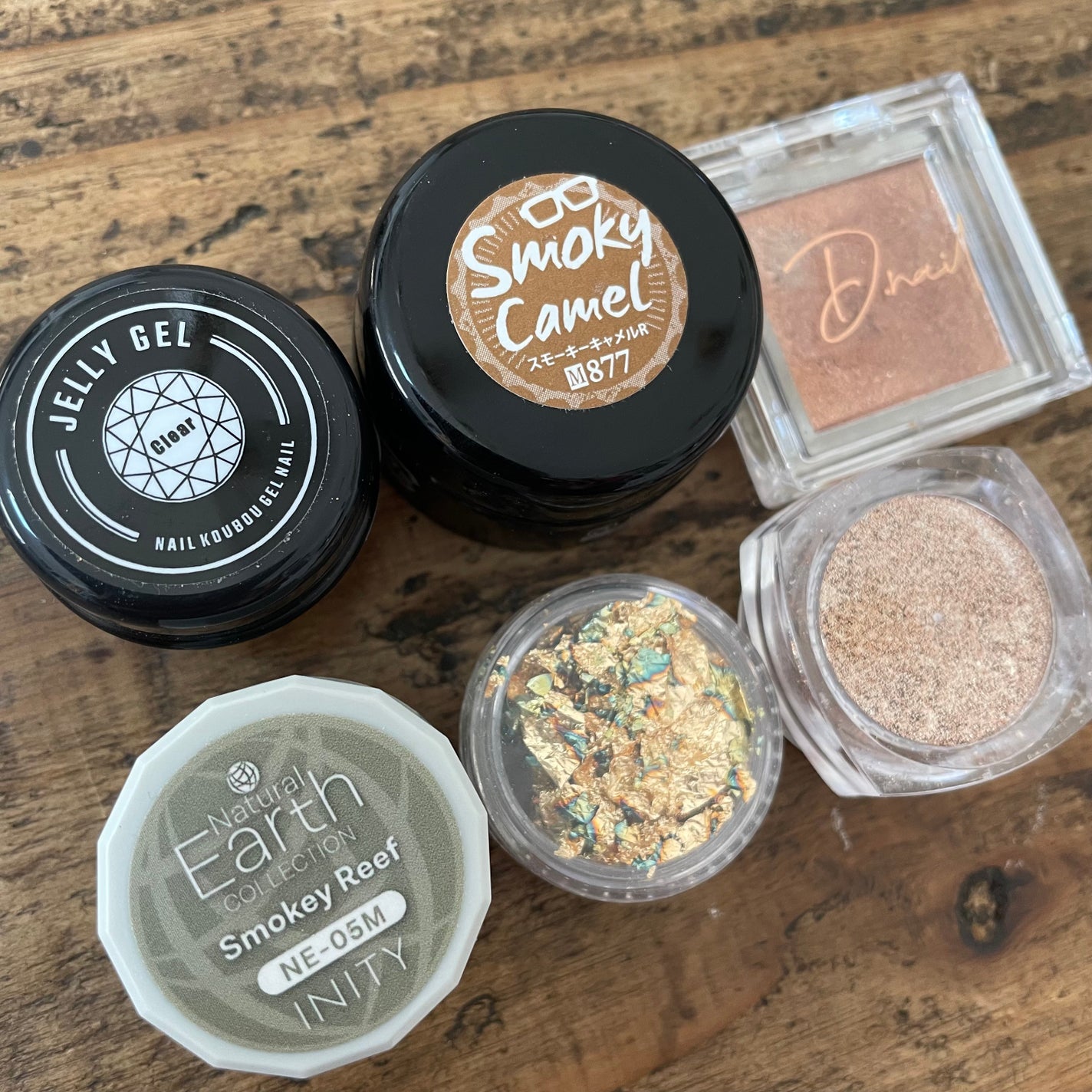 Lisa🐈⬛投稿ありフォロバ🫶🏻 on LIPS 「今回のネイルはこれを使ってピスタチオモナカをイメージした🌿最近..」(2枚目)