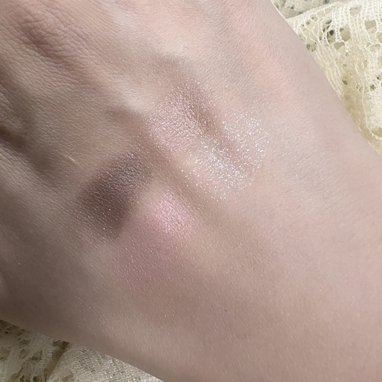 フェイスカラーパレット/チャコット・コスメティクス/アイシャドウパレットを使ったクチコミ（3枚目）