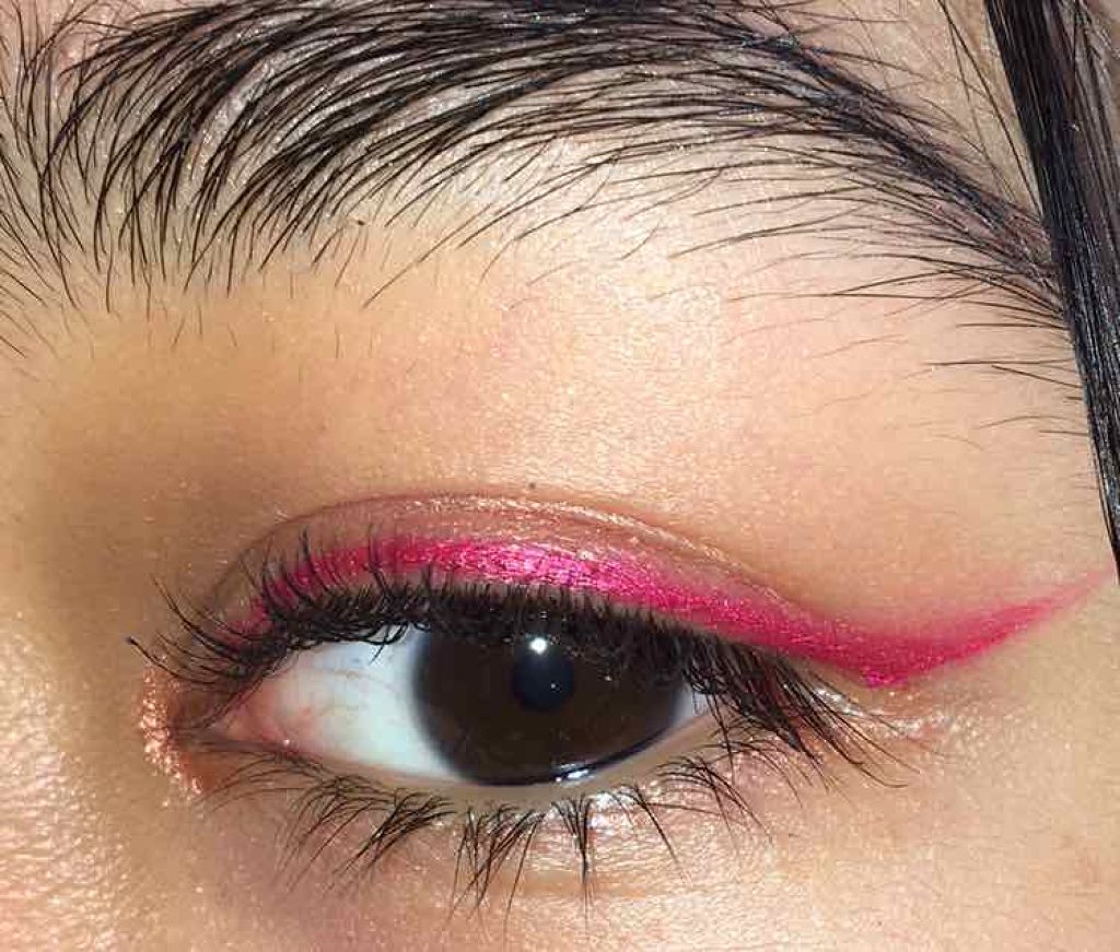 Super Shock Shadow/ColourPop/単色アイシャドウを使ったクチコミ(2枚目)