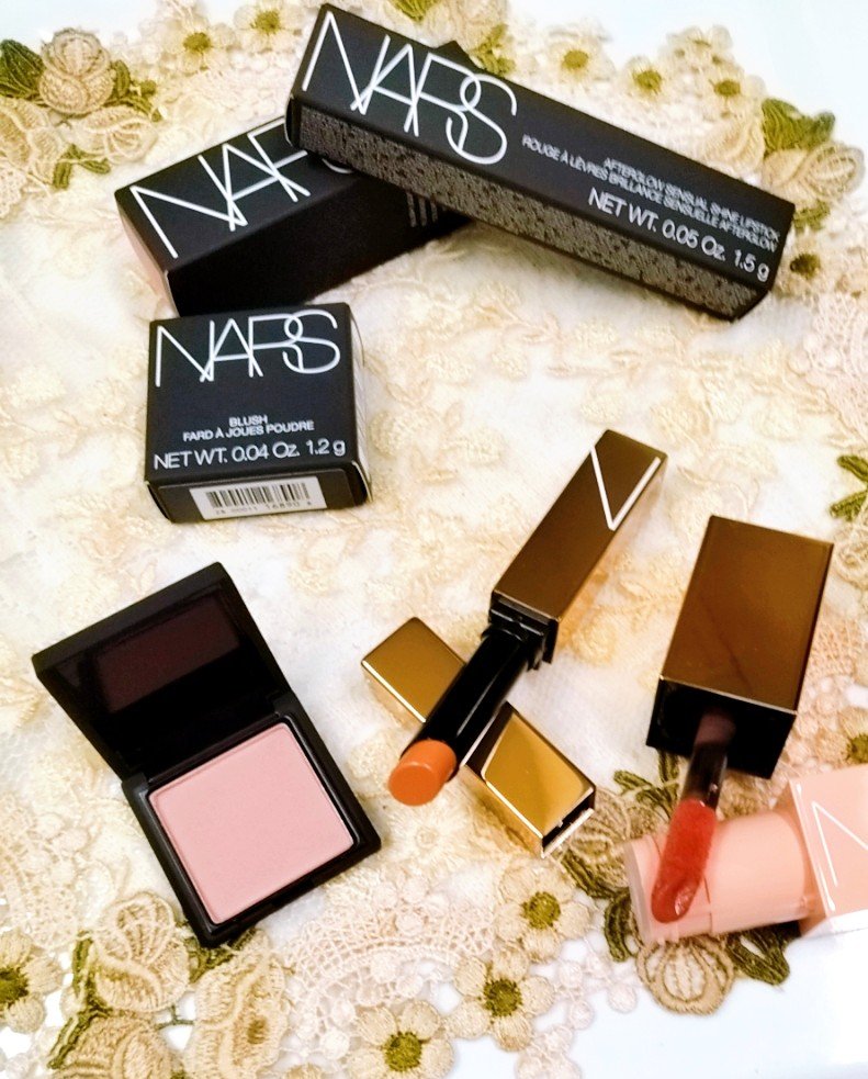 アフターグロー　センシュアルシャイン　リップスティック 200 BREATHLESS/NARS/口紅を使ったクチコミ（2枚目）