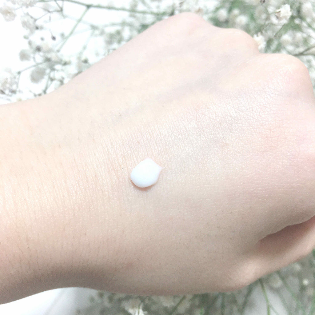 純白専科 すっぴん白雪美容液(専科 薬用美白クリーム)/SENKA（専科）/美容液を使ったクチコミ（2枚目）