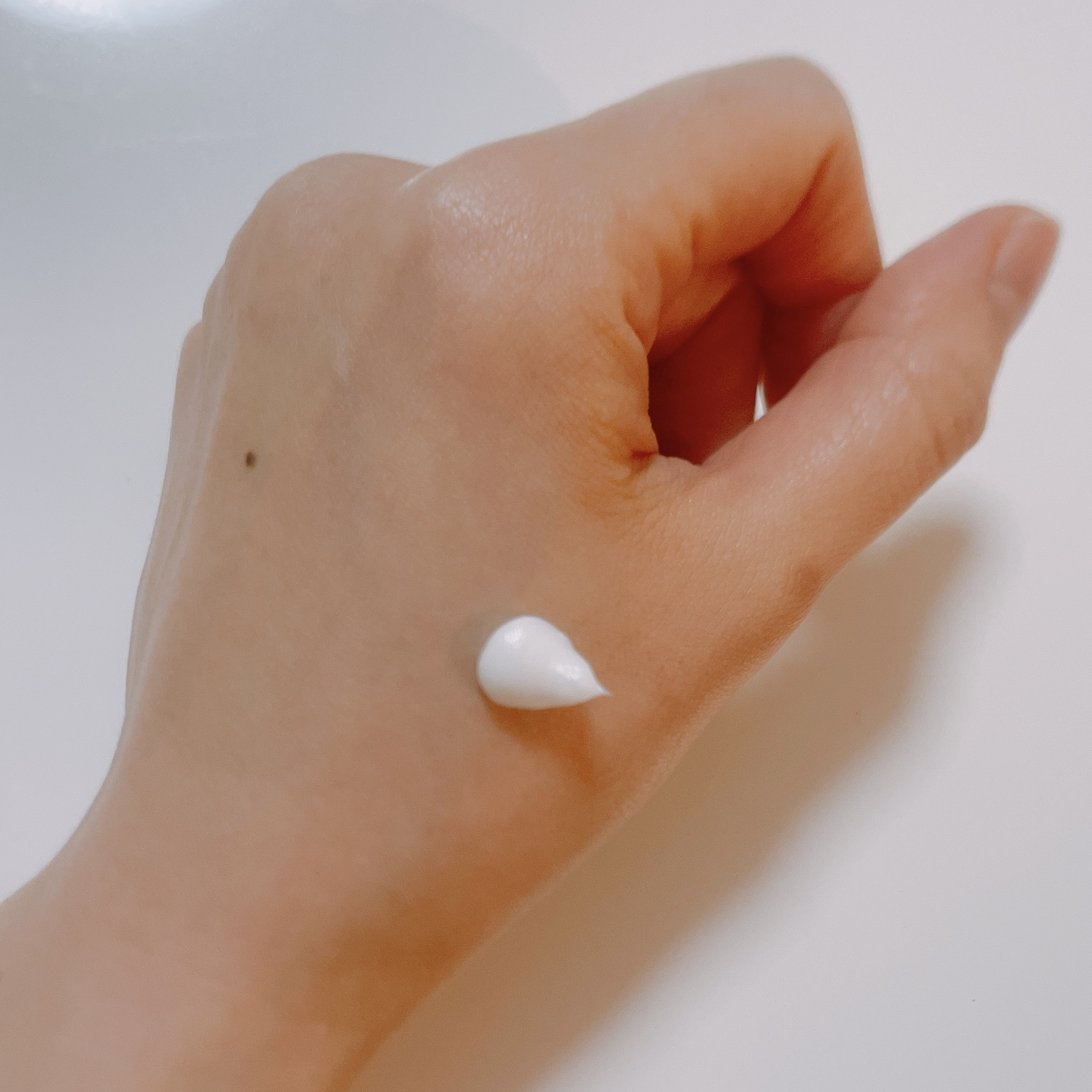 セラミエイド 薬用スキンクリーム 40g (ミニ)/セラミエイド/フェイスクリームを使ったクチコミ（2枚目）