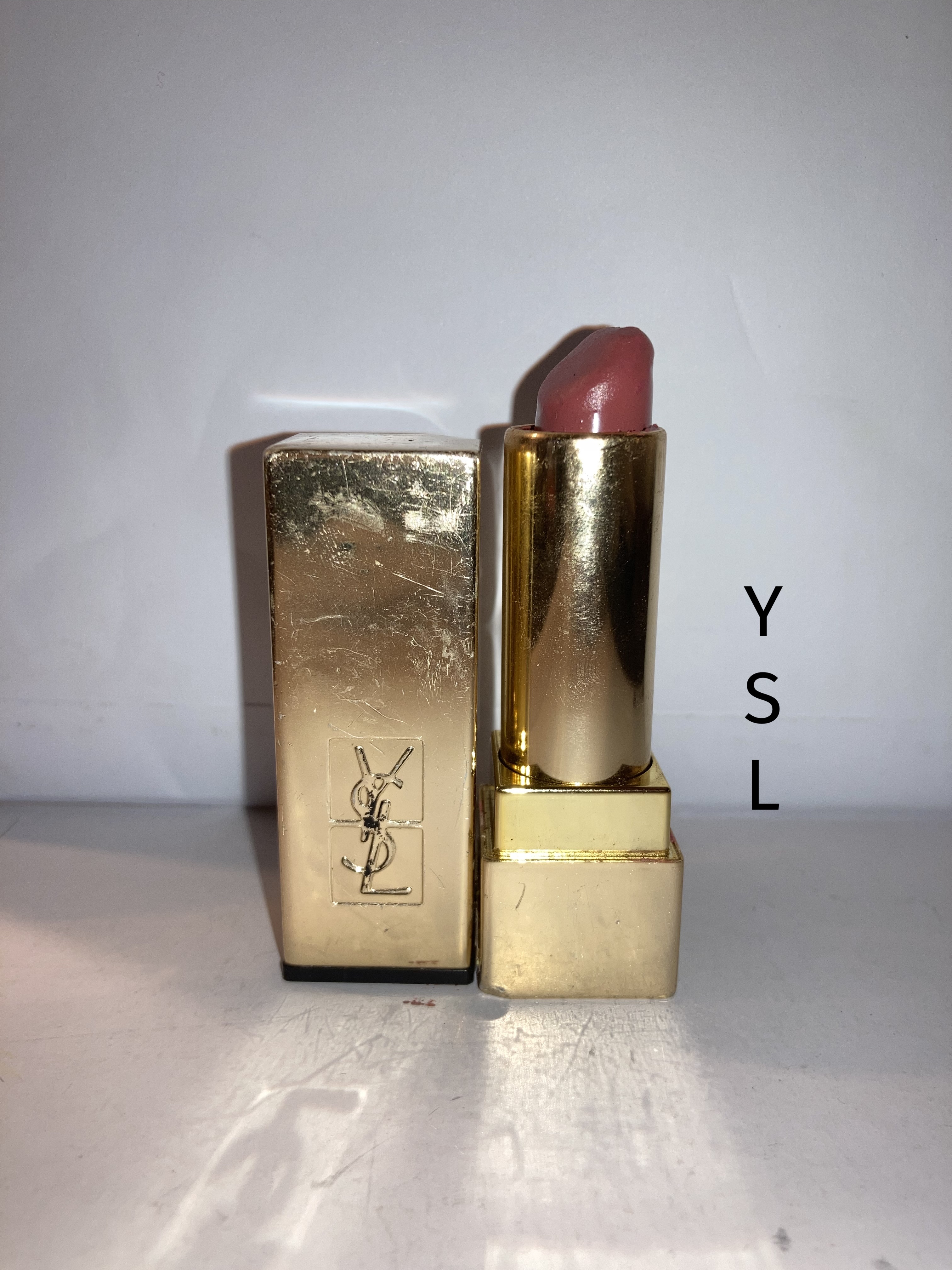 ルージュ ピュールクチュール/YVES SAINT LAURENT BEAUTE/口紅を使ったクチコミ（1枚目）