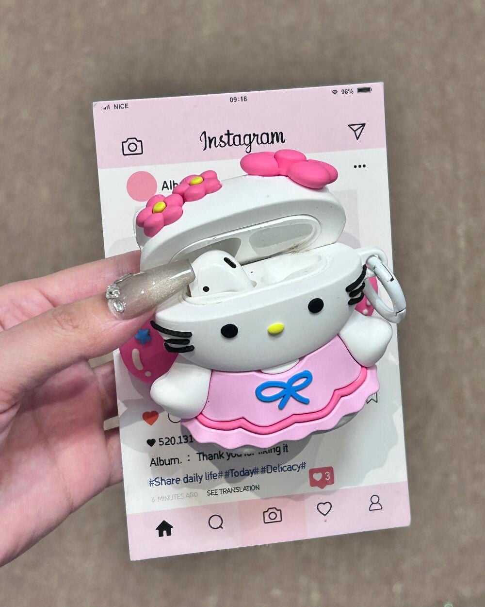 ケース大好きっ子 on LIPS 「🦋蝶々Kittyはとてもかわいい少女です#iPhoneケース#..」(1枚目)