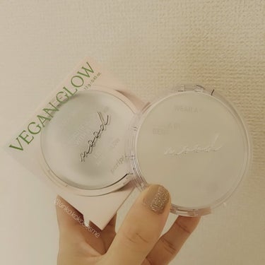 PERIPERA ムードヴィーガングロークッションのクチコミ「自然なツヤ肌仕上がり。

peripera
mood VEGAN GLOW cushion⚪ .....」（1枚目）