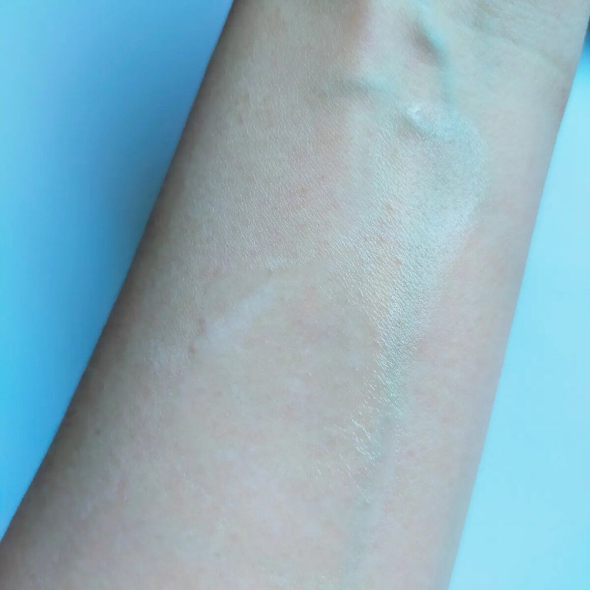 パウダースプレー （無香性）/エージーデオ24/デオドラント・制汗剤を使ったクチコミ（3枚目）