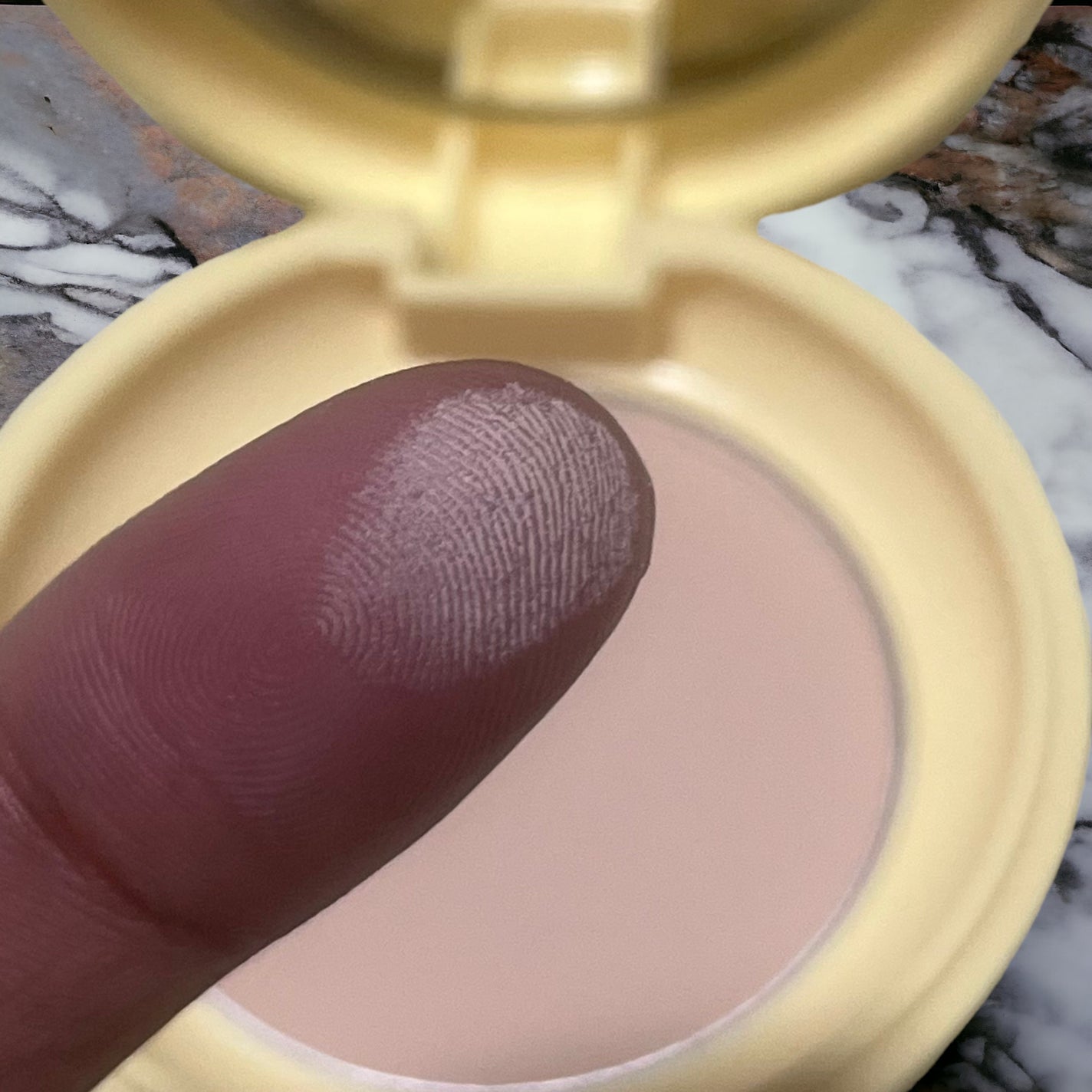 UVカットミネラルパウダー/shushupa!/日焼け止めパウダーを使ったクチコミ(3枚目)