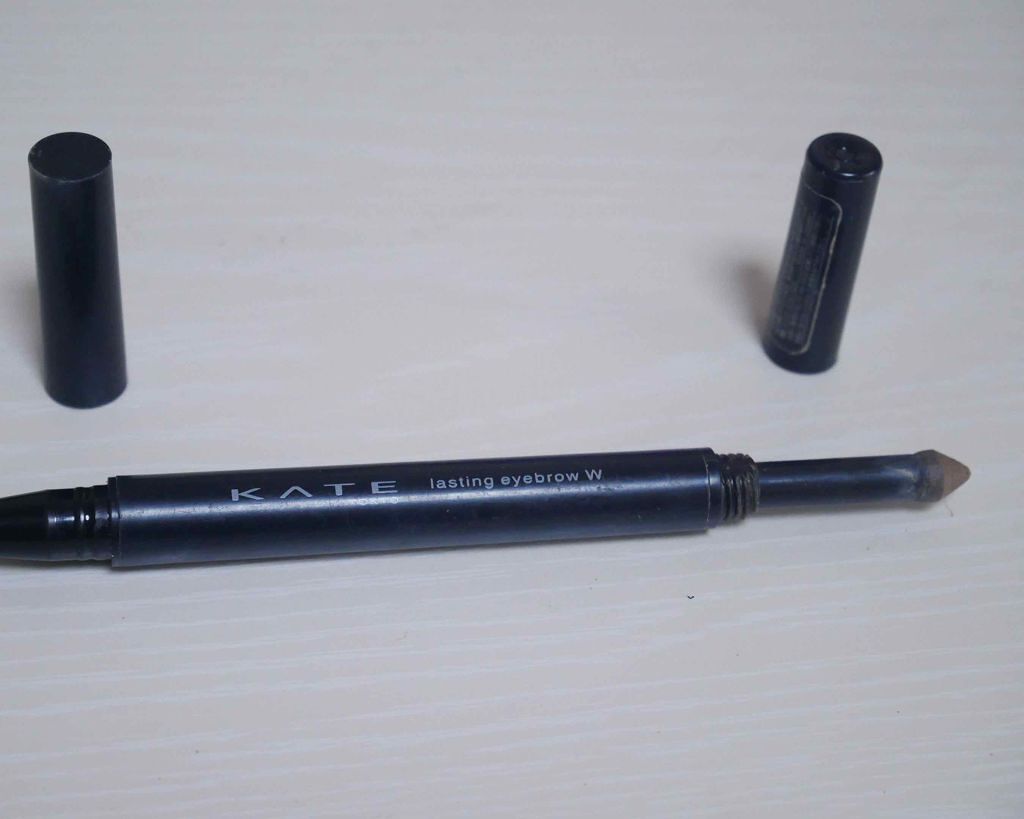 ラスティングデザインアイブロウW（LQ）/KATE/パウダーアイブロウを使ったクチコミ（3枚目）