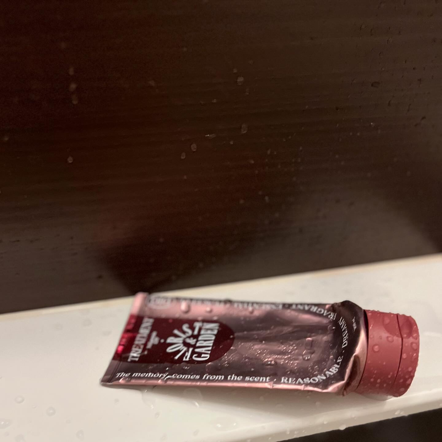 ミルクプロテインLPPトリートメントパックフローリストガーデン/odiD/洗い流すヘアトリートメントを使ったクチコミ（1枚目）