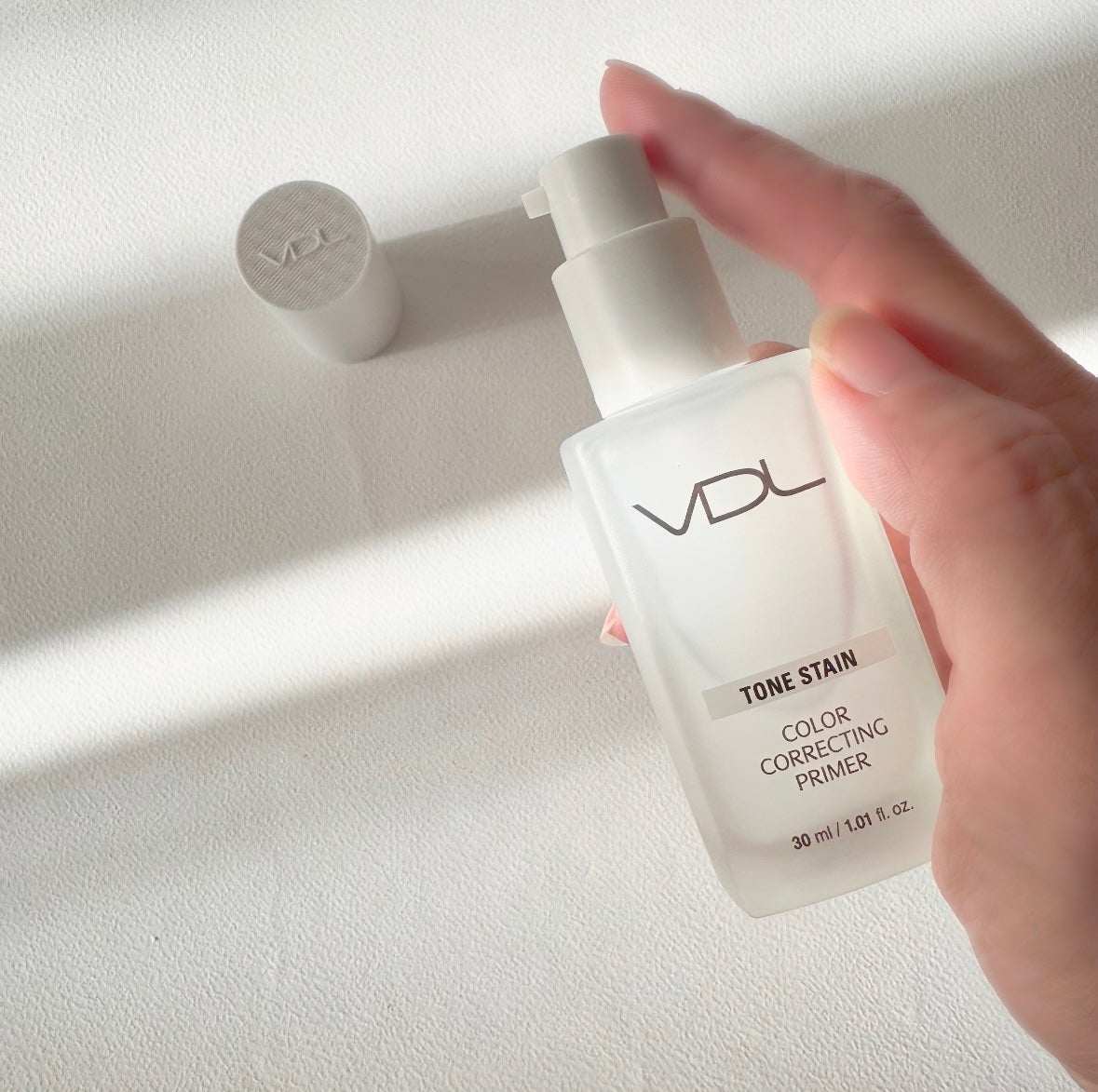 トーンステインカラーコレクティングプライマー/VDL/化粧下地を使ったクチコミ(2枚目)