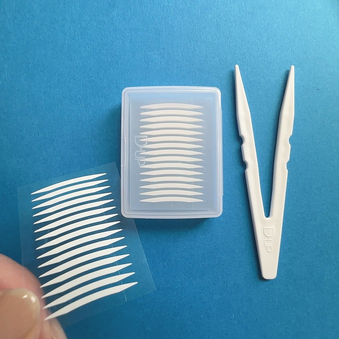 ワンダーアイリッドテープ Extra/D-UP/二重まぶた用アイテムを使ったクチコミ(4枚目)