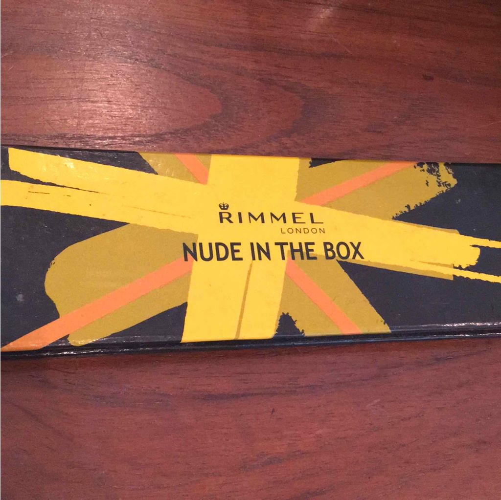 ヌードインザボックス/リンメル ロンドン/アイシャドウパレットを使ったクチコミ（1枚目）