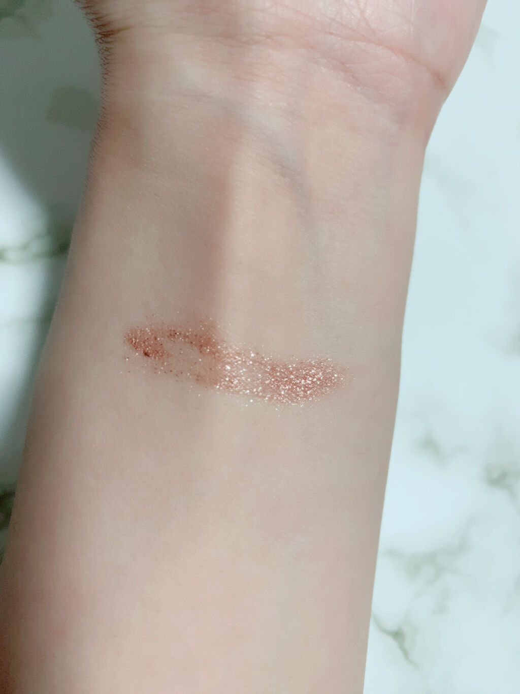 シュガー トゥインクル リキッド シャドウ/PERIPERA/リキッドアイシャドウを使ったクチコミ（3枚目）