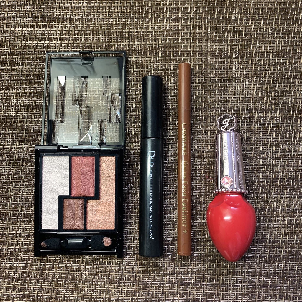 ヴィンテージモードアイズ/KATE/アイシャドウパレットを使ったクチコミ(2枚目)