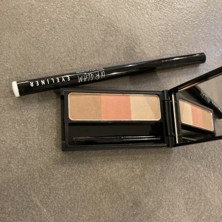 リキッドアイライナーa (TOKYO GIRLS COLLECTION) ホワイト/U R GLAM/リキッドアイライナーを使ったクチコミ（3枚目）