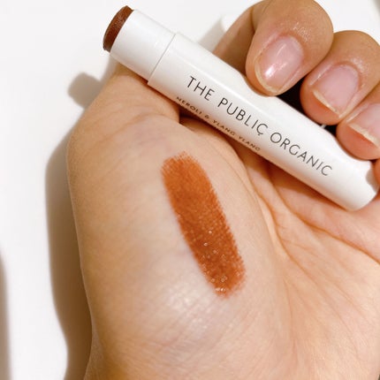 オーガニック認証 精油カラーリップスティック/THE PUBLIC ORGANIC/口紅を使ったクチコミ(4枚目)