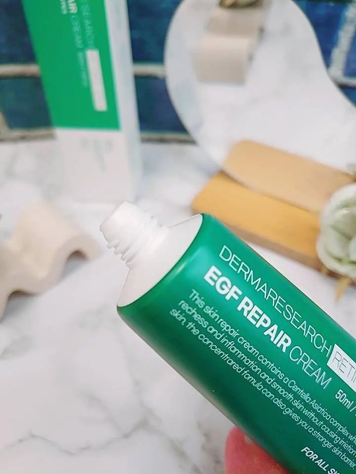 レチノールシカEGFリペアクリーム/DERMA RESEARCH/フェイスクリームを使ったクチコミ（2枚目）