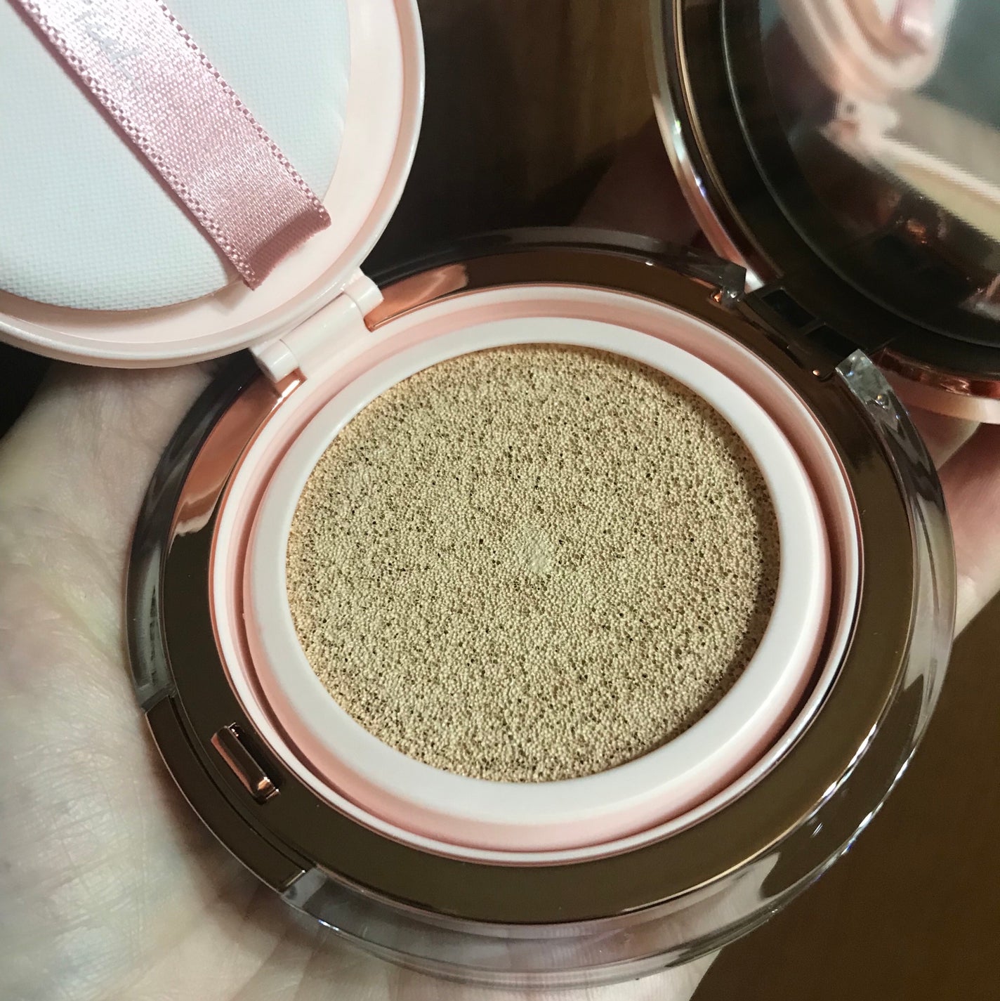 アリウル インクフェザーカバーラスティングクッション/Ariul/クッションファンデーションを使ったクチコミ(3枚目)