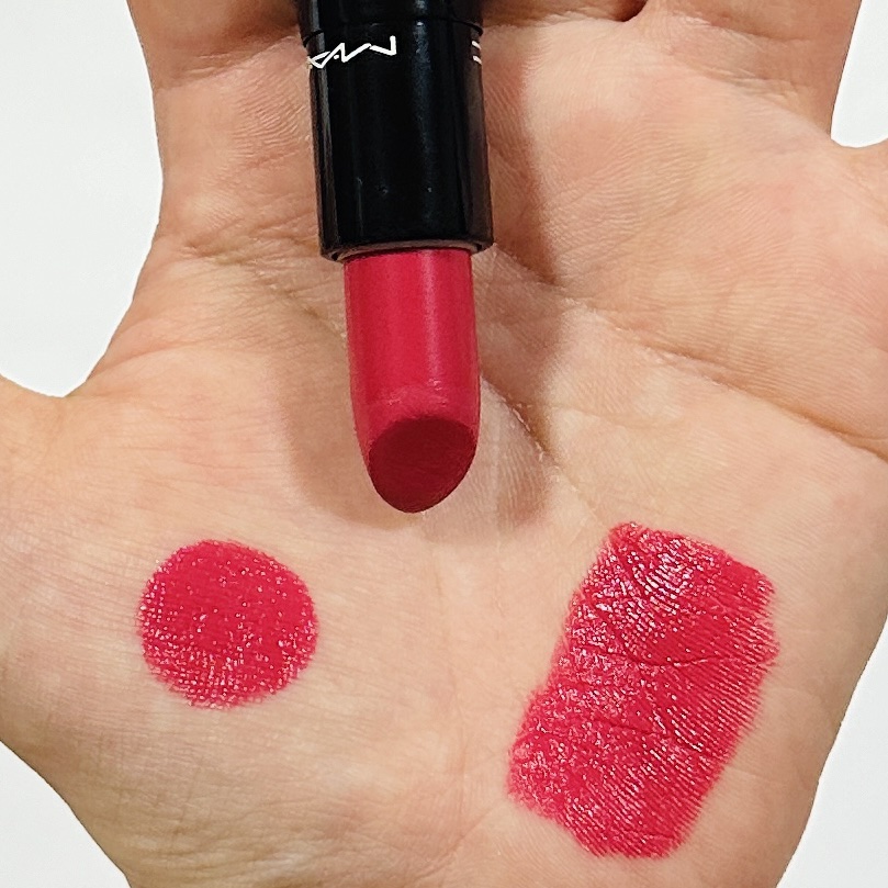 ラブ ミー リップスティック  ユーアー ソー ベイン/M・A・C/口紅を使ったクチコミ（2枚目）