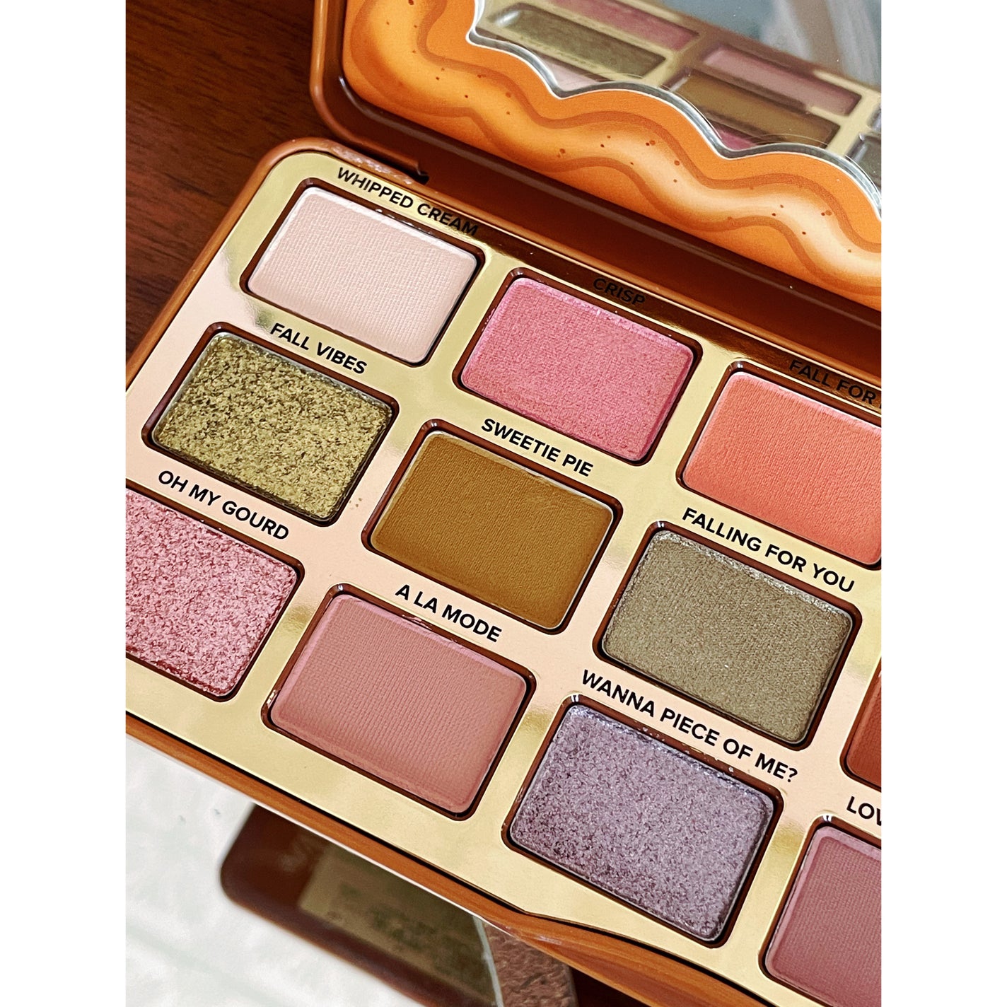 パンプキン スパイス アイシャドウ パレット(旧)/Too Faced/アイシャドウパレットを使ったクチコミ(4枚目)