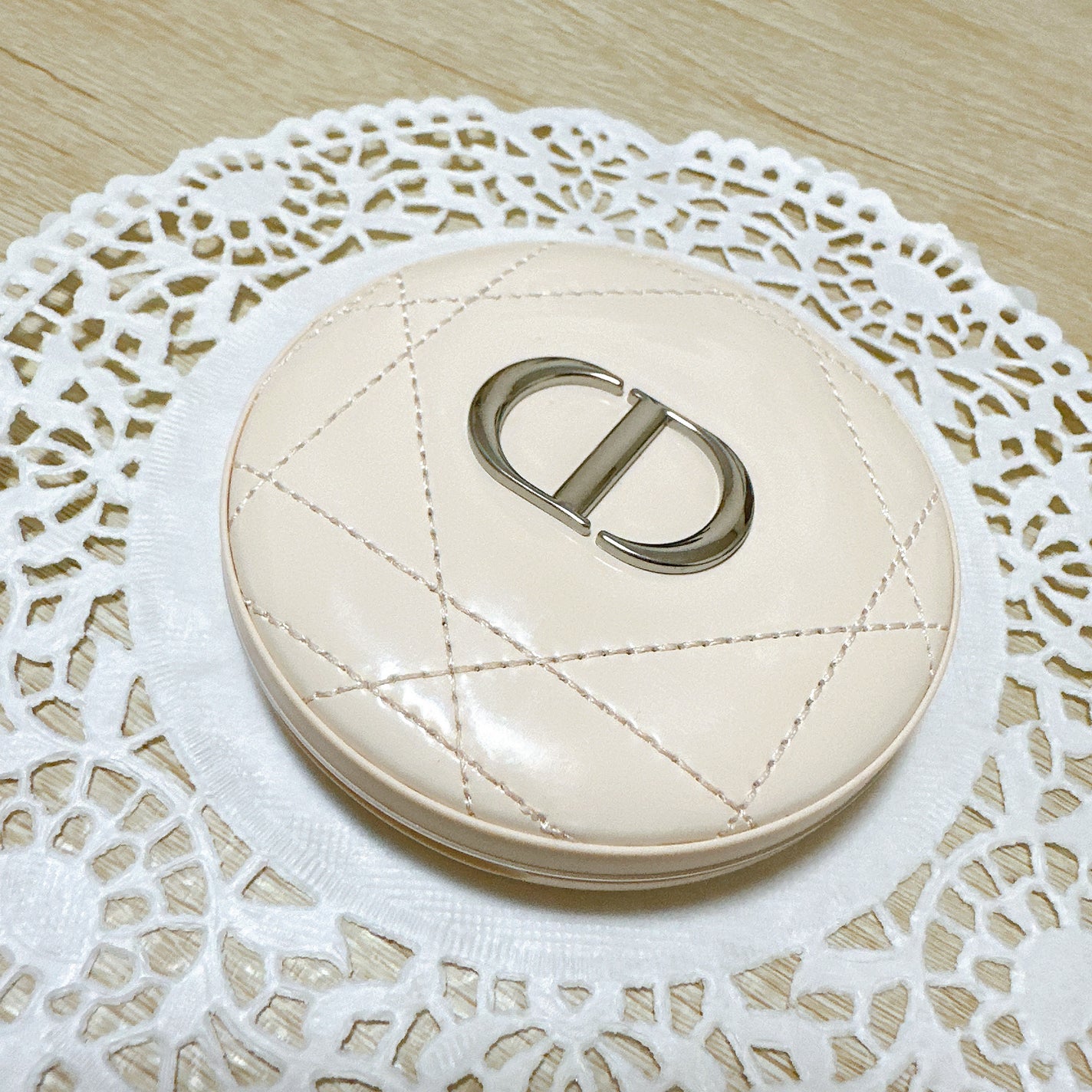 ディオールスキン フォーエヴァー クチュール ルミナイザー/Dior/プレストパウダーを使ったクチコミ(2枚目)