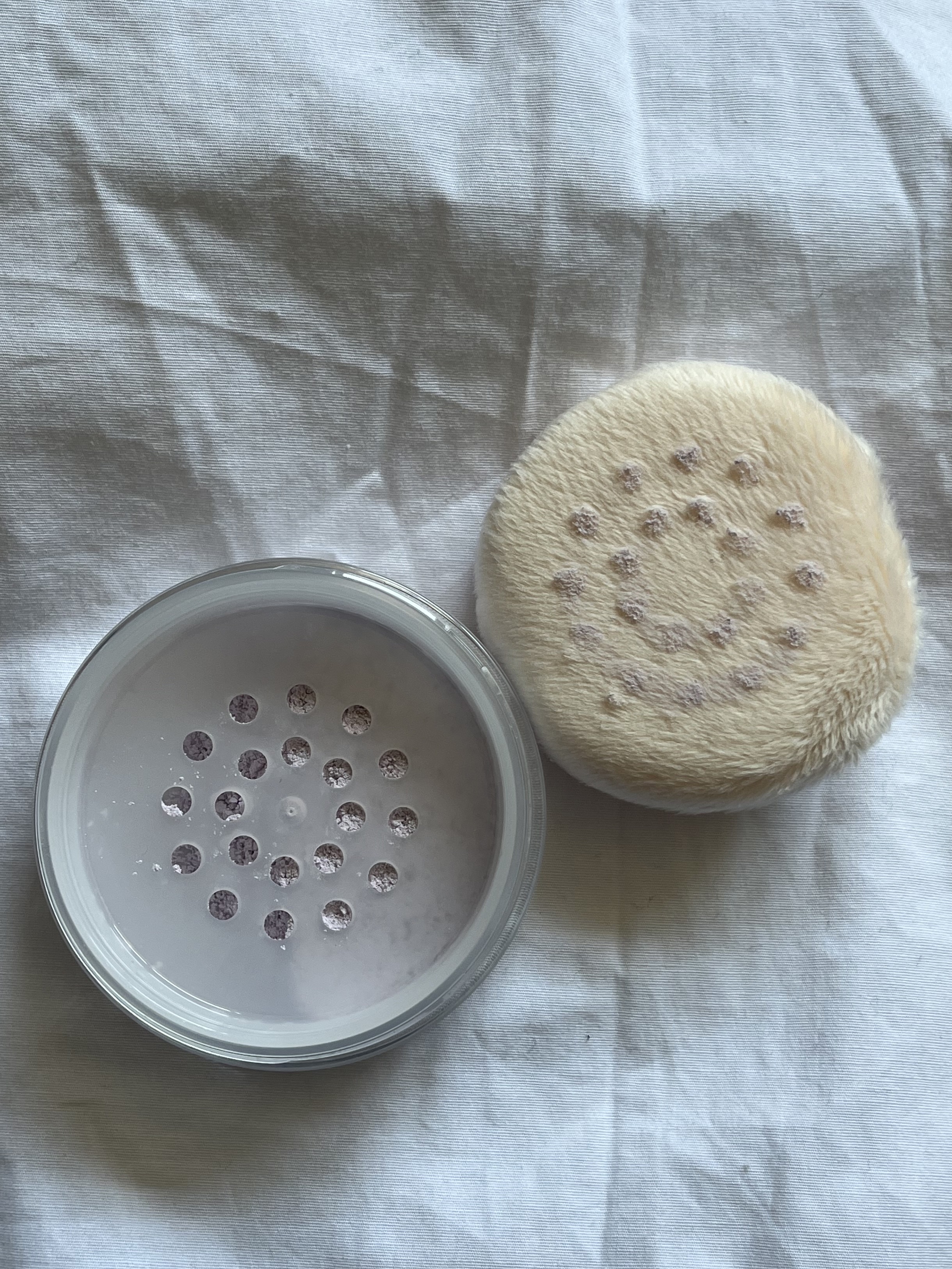 シルキールースモイストパウダー/キャンメイク/ルースパウダーを使ったクチコミ（3枚目）