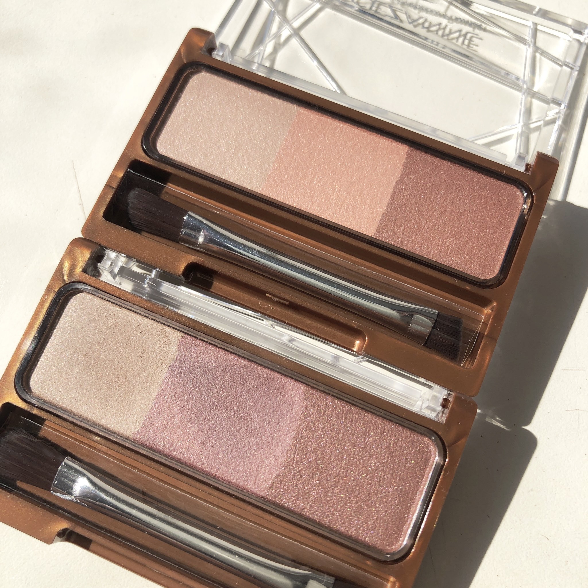 ノーズ＆アイブロウパウダー/CEZANNE/パウダーアイブロウを使ったクチコミ（1枚目）