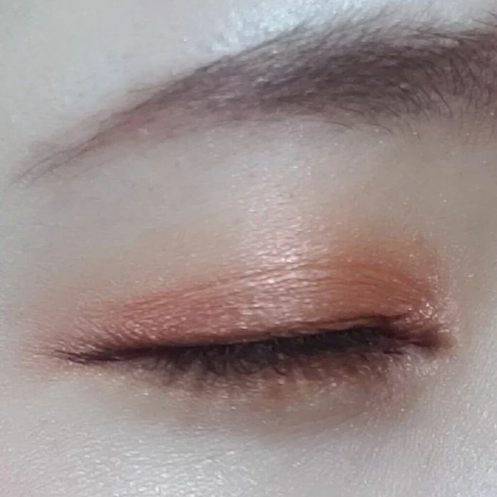 パウダー キス アイシャドウ ワット クラウト！/M・A・C/単色アイシャドウを使ったクチコミ（2枚目）