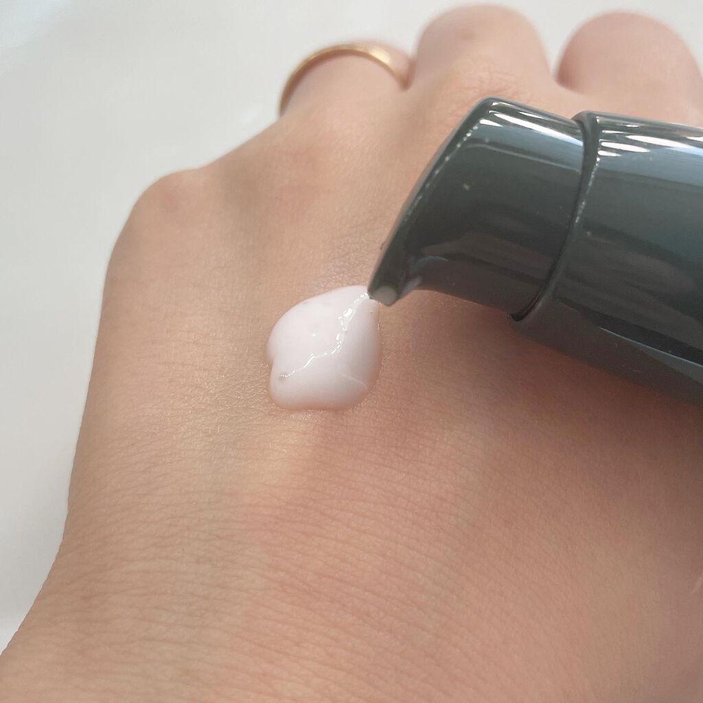 グリーンティーシード エッセンスインローション/innisfree/乳液を使ったクチコミ(4枚目)