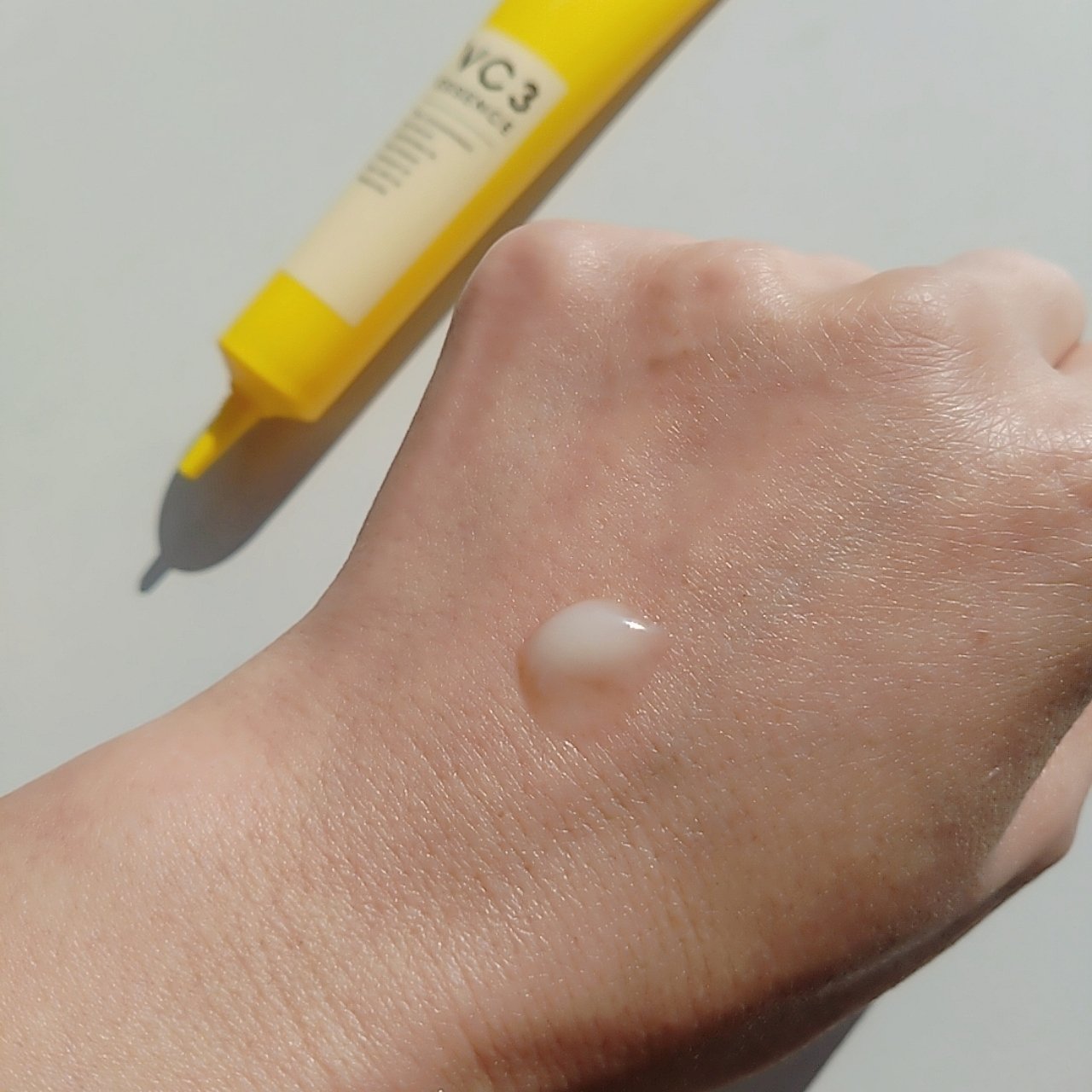 毛穴フォーカスVC VC3エッセンス/pdc/美容液を使ったクチコミ（2枚目）