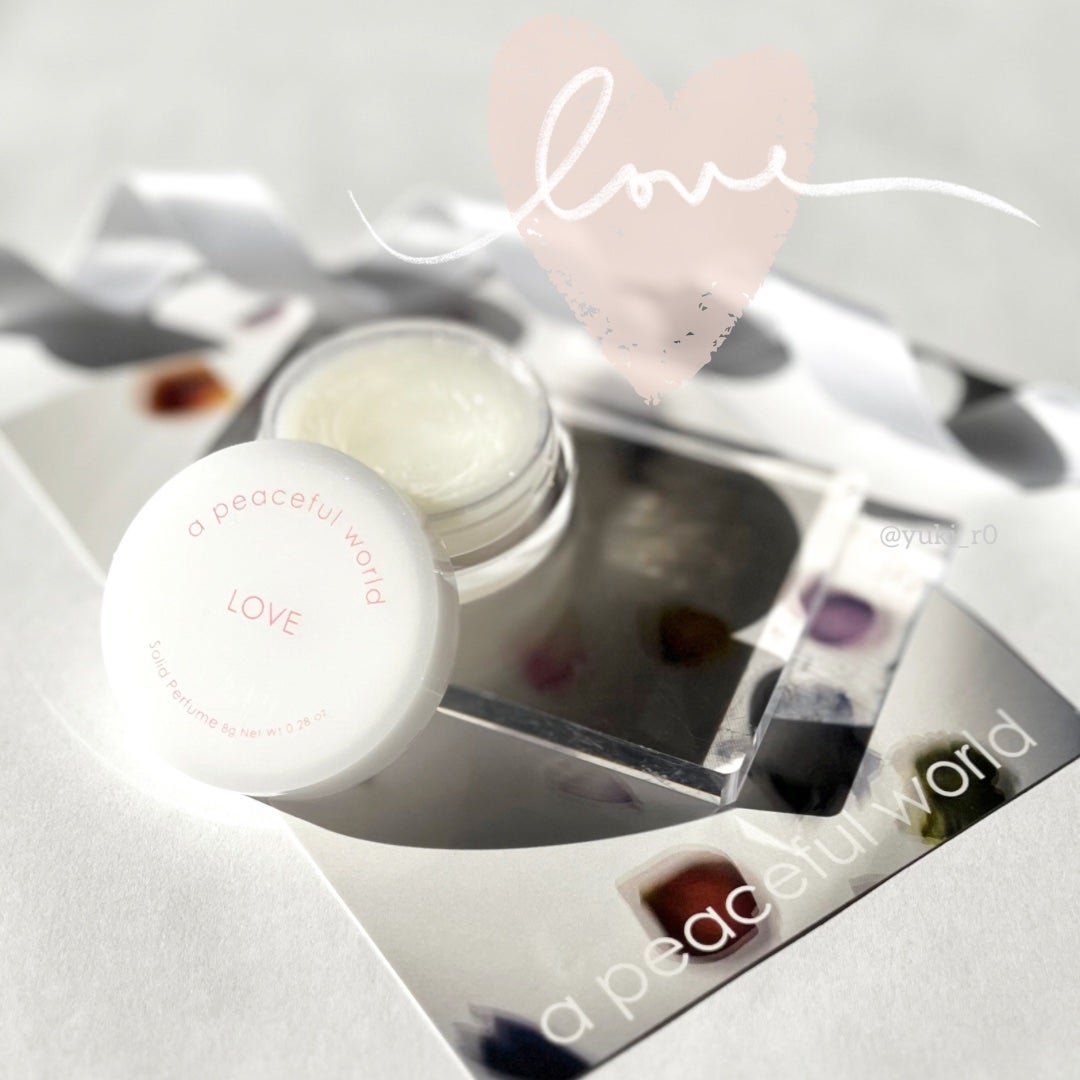 LOVE ソリッドパフューム/a peaceful world/練り香水を使ったクチコミ(1枚目)
