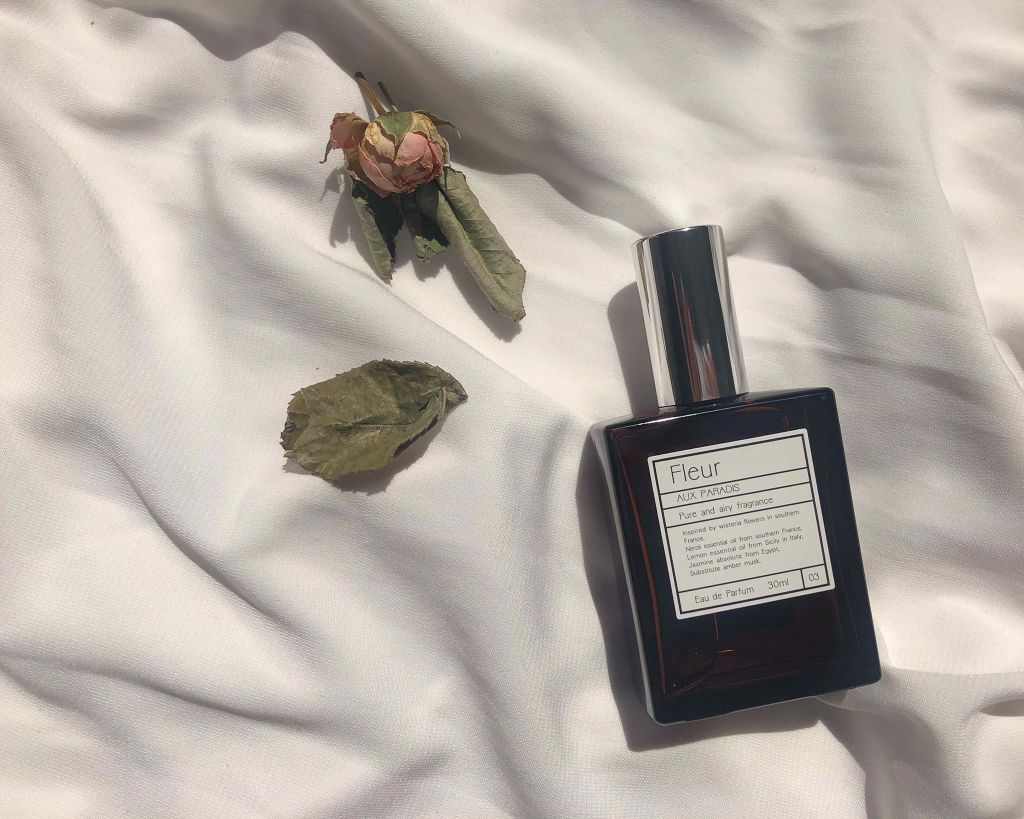オードパルファム #03 Fleur〔フルール〕/AUX PARADIS/香水(レディース)を使ったクチコミ(1枚目)