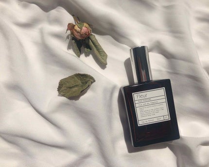 オードパルファム #03 Fleur〔フルール〕/AUX PARADIS/香水(レディース)を使ったクチコミ(1枚目)