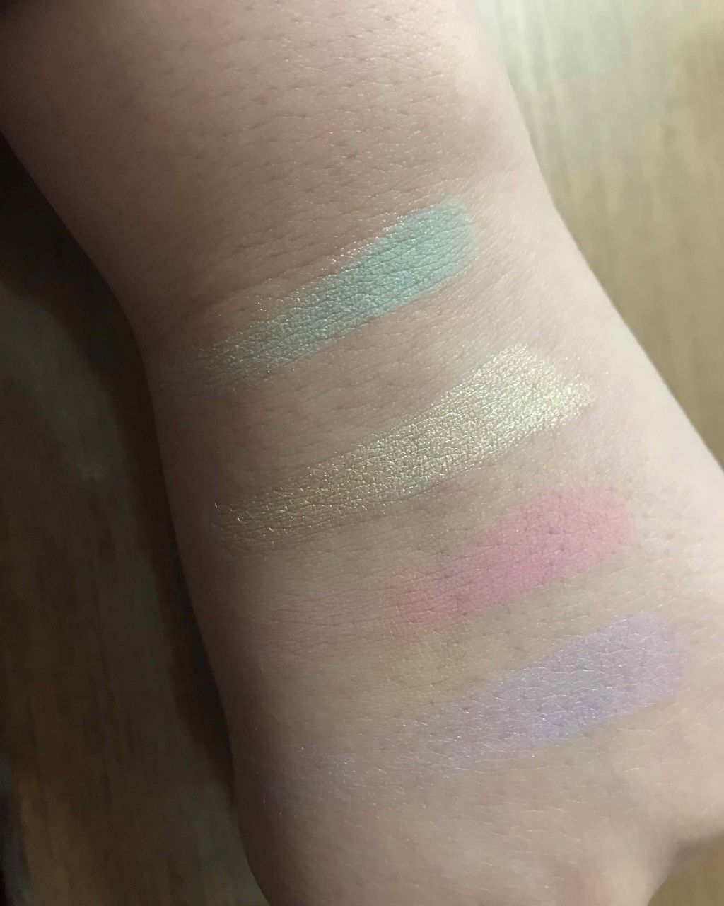 UR GLAM SELECT EYES/U R GLAM/単色アイシャドウを使ったクチコミ(2枚目)