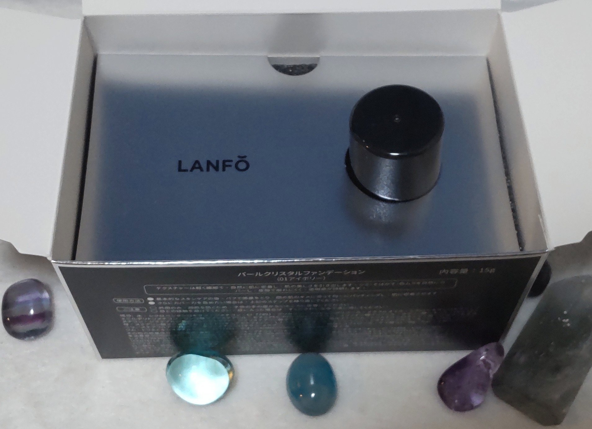 パールクリスタルファンデーション/LANFO/クッションファンデーションを使ったクチコミ（2枚目）