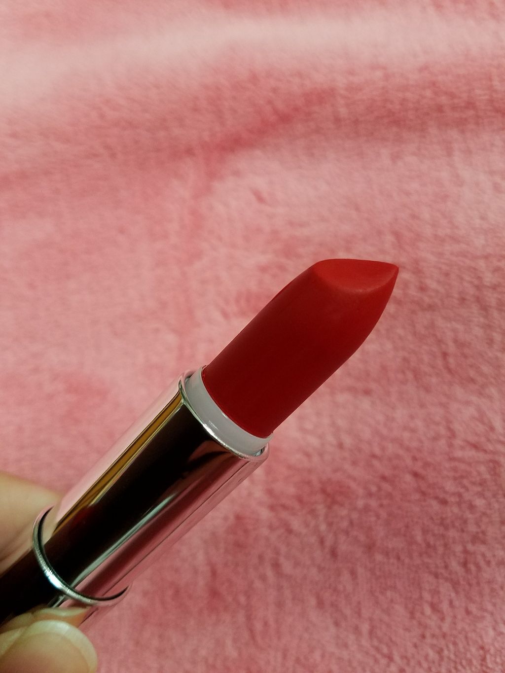 カラーセンセーショナル リップスティック C/MAYBELLINE NEW YORK/口紅を使ったクチコミ(2枚目)