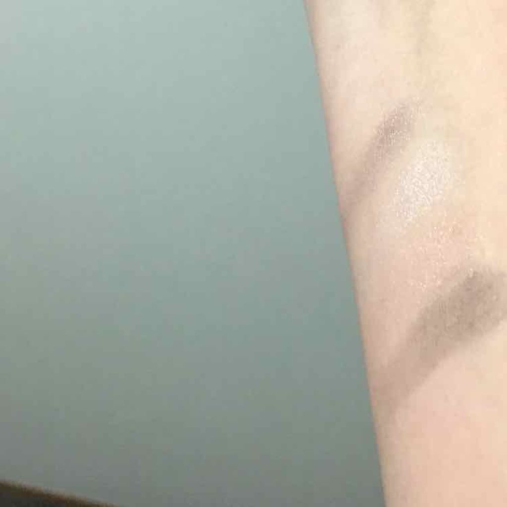 レ キャトル オンブル/CHANEL/アイシャドウパレットを使ったクチコミ(3枚目)